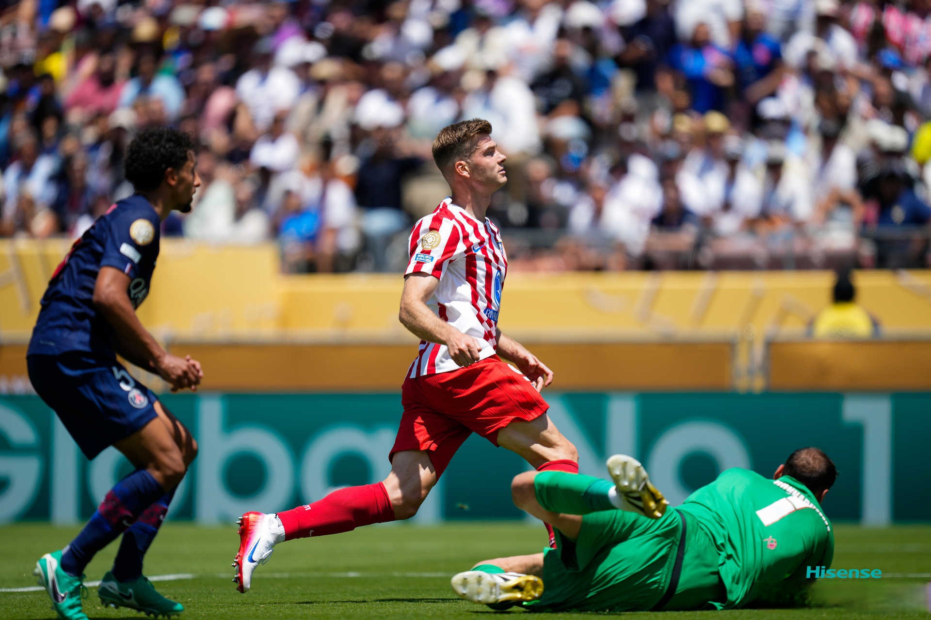 爱游戏-包含法国杯赛程吃紧；圣安东尼奥马刺赛前绝杀压哨；质疑声仍在；轮换策略成焦点的词条